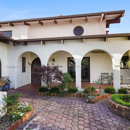Magnificent Beachfront Mansion - Pool - Fireplace Auckland Ngoại thất bức ảnh