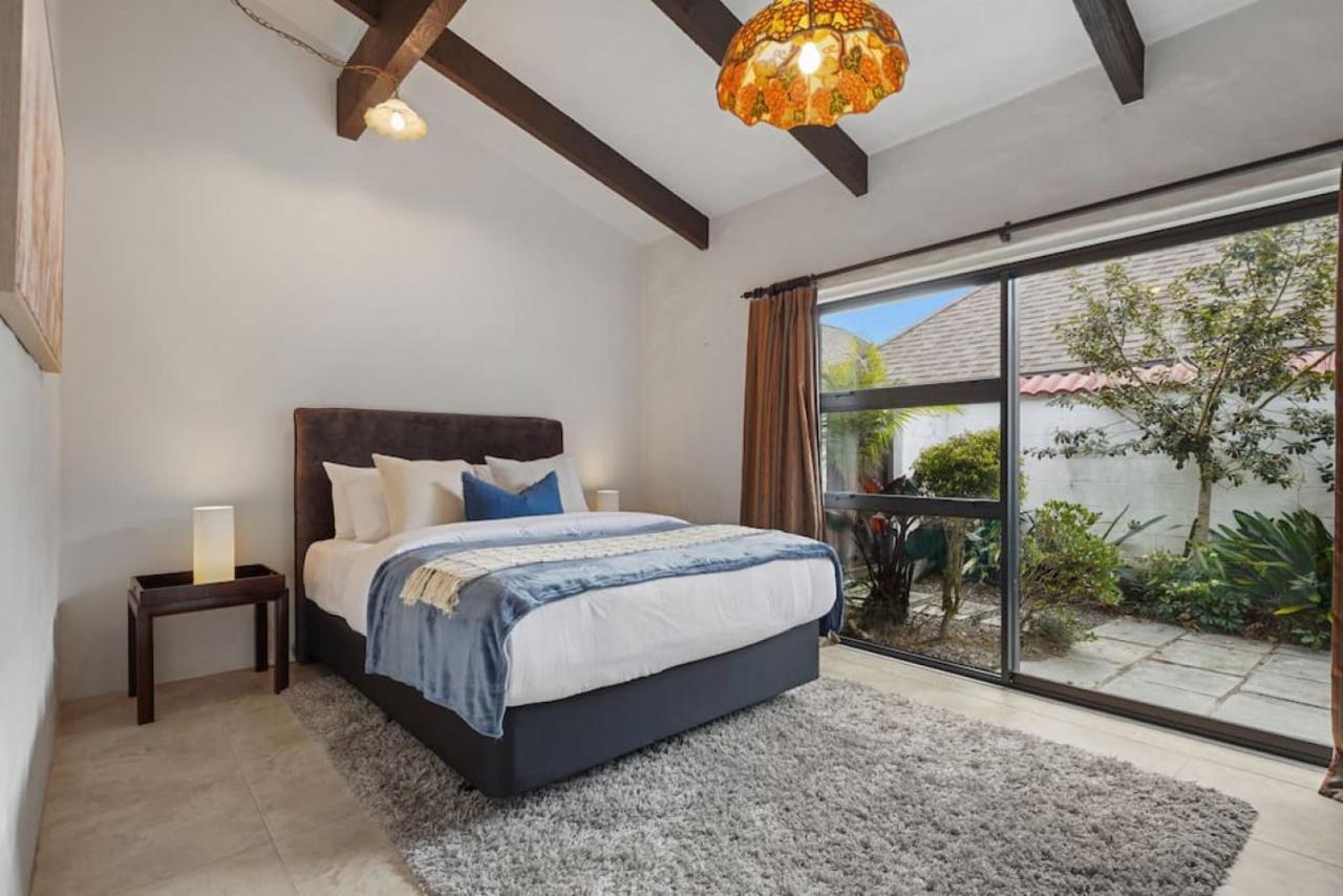 Magnificent Beachfront Mansion - Pool - Fireplace Auckland Ngoại thất bức ảnh