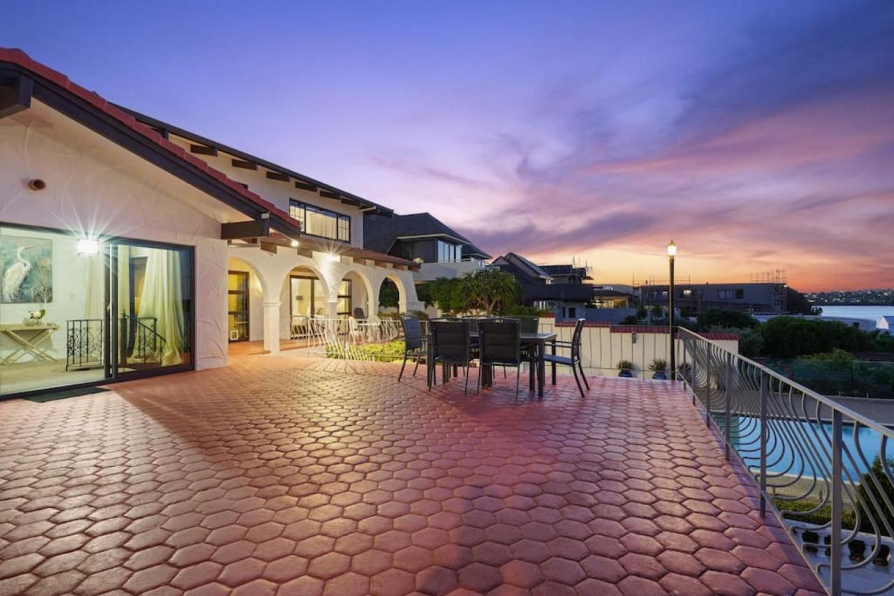 Magnificent Beachfront Mansion - Pool - Fireplace Auckland Ngoại thất bức ảnh